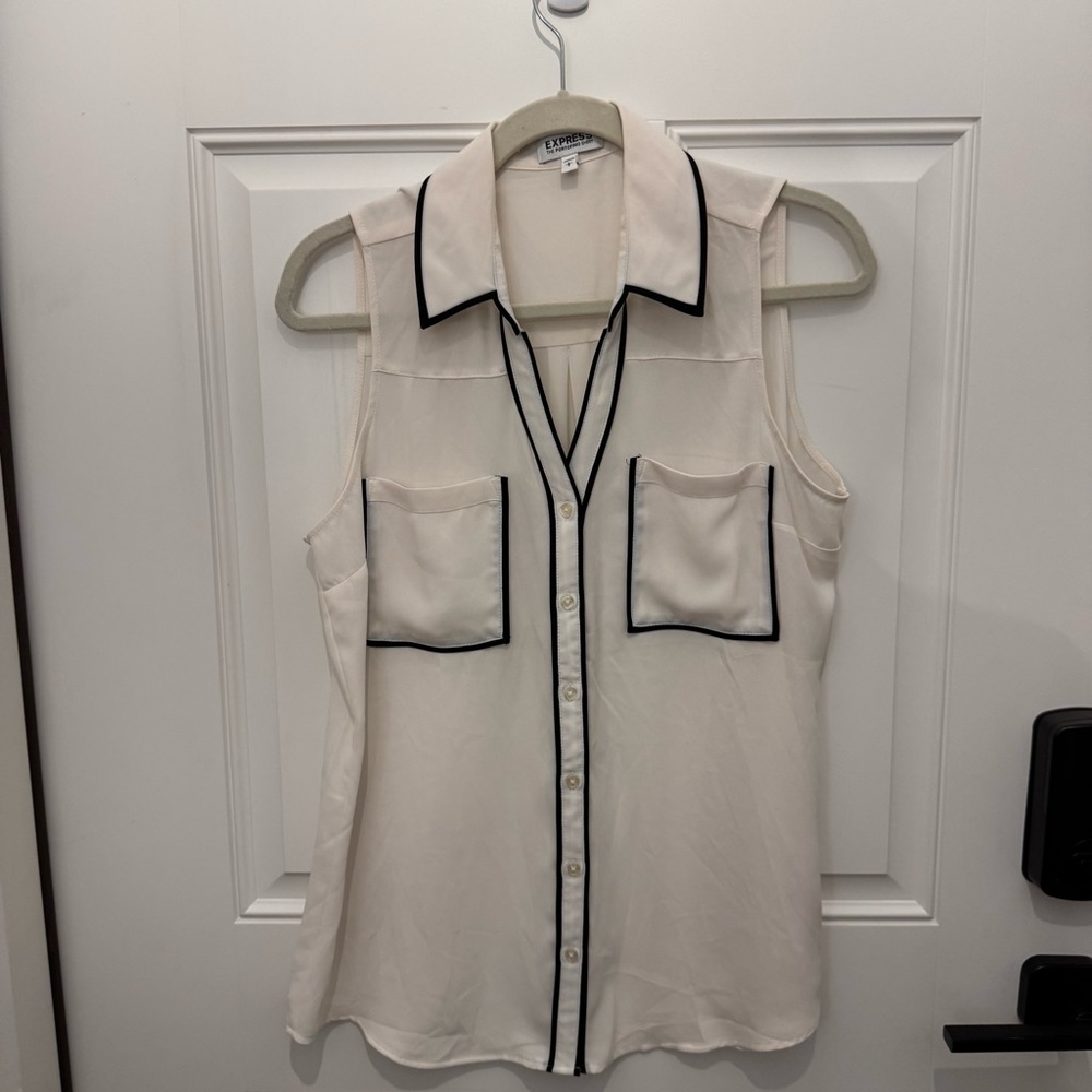 Express Portofino Sleeveless Blouse with Black Trim